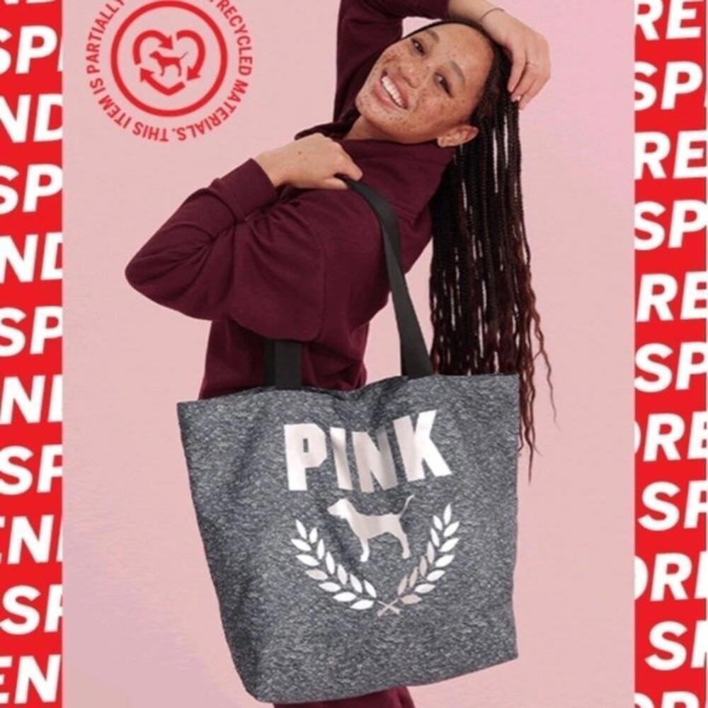 VICTORIA'S SECRET Weekender Tote Bag